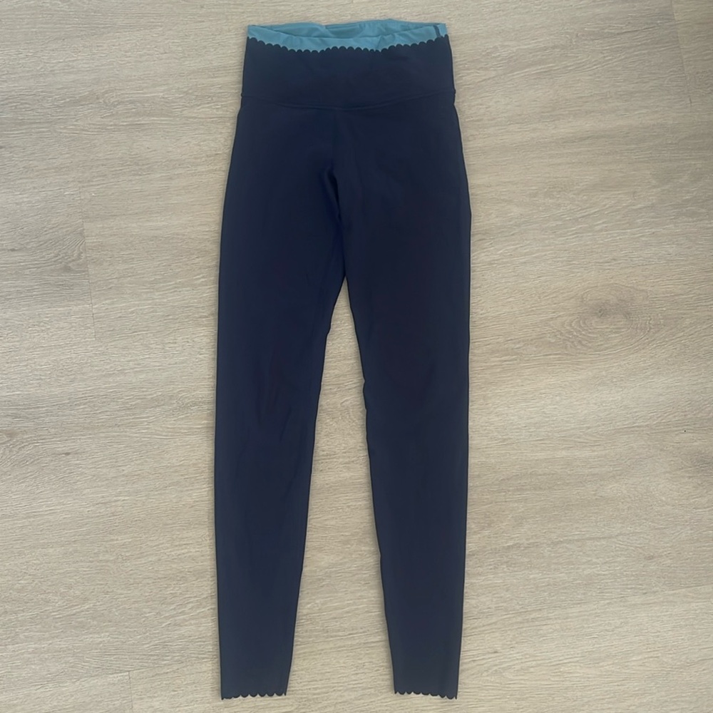 Scalloped Old Navy Leggings